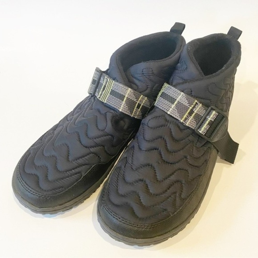 Chaco Quilted Ramble Puff in Black